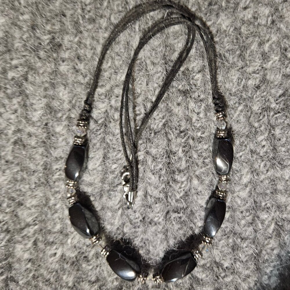 Vintage 90s, hematite twist column beads with small metal and glass? beads